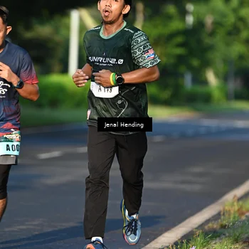 Runner Photo 5942346