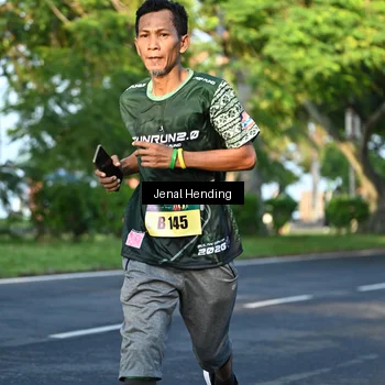 Runner Photo 5942363