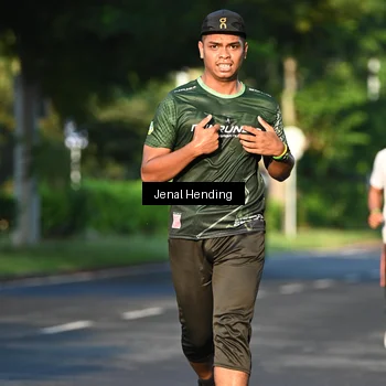 Runner Photo 5942372