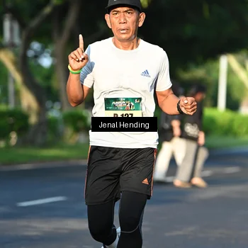 Runner Photo 5942387