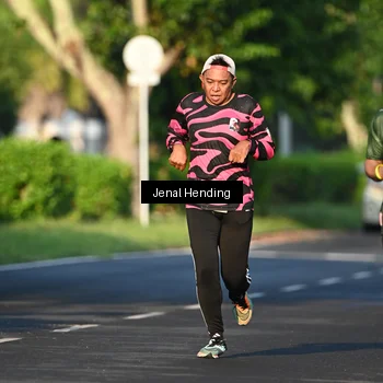 Runner Photo 5942392