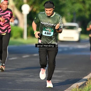 Runner Photo 5942401