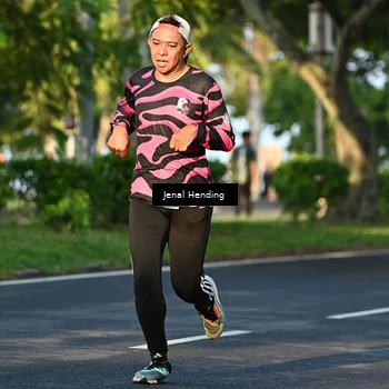 Runner Photo 5942409