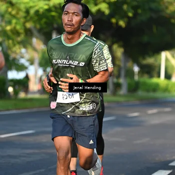 Runner Photo 5942423