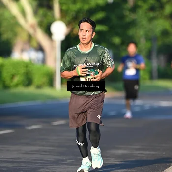 Runner Photo 5942432