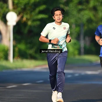 Runner Photo 5942445