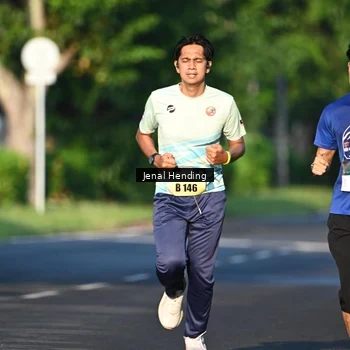 Runner Photo 5942447