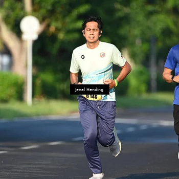 Runner Photo 5942454