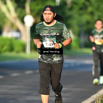Runner Photo 5942497