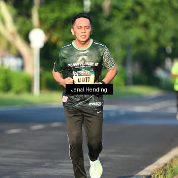 Runner Photo 5942511