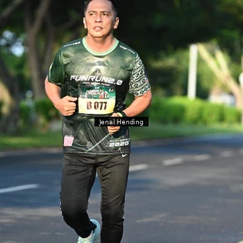 Runner Photo 5942519