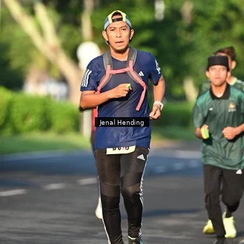 Runner Photo 5942546