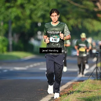 Runner Photo 5942577
