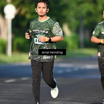 Runner Photo 5942593
