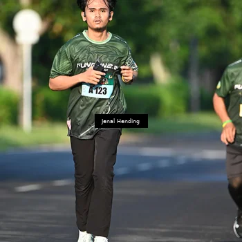 Runner Photo 5942595