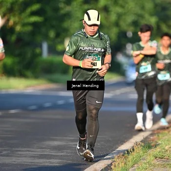 Runner Photo 5942604