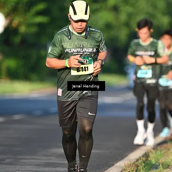Runner Photo 5942608