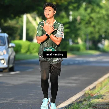 Runner Photo 5942629