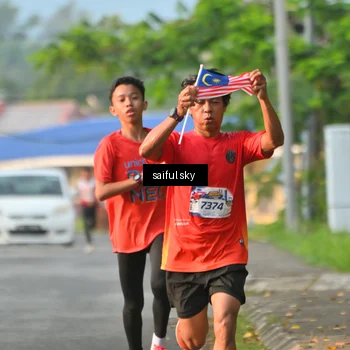 Runner Photo 5942645