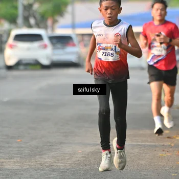 Runner Photo 5942710