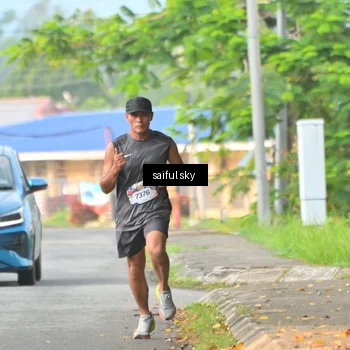 Runner Photo 5942735