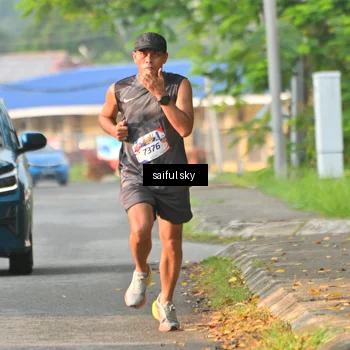 Runner Photo 5942737