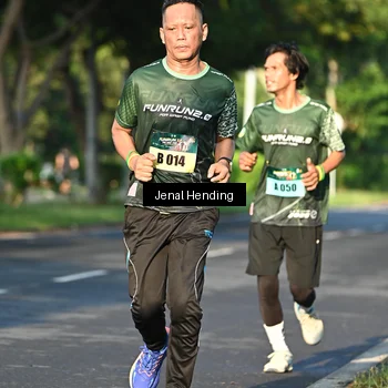 Runner Photo 5942851