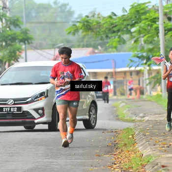 Runner Photo 5942852