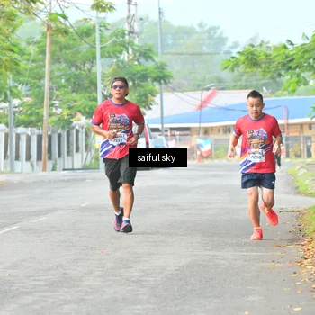 Runner Photo 5942900