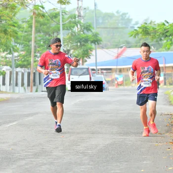 Runner Photo 5942909