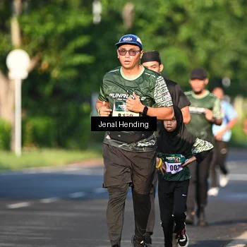 Runner Photo 5942917