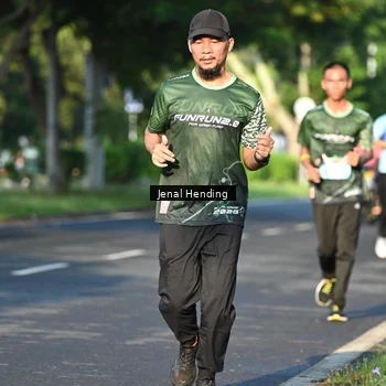 Runner Photo 5943002