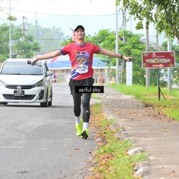 Runner Photo 5943007