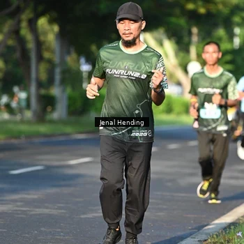 Runner Photo 5943010