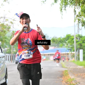 Runner Photo 5943018