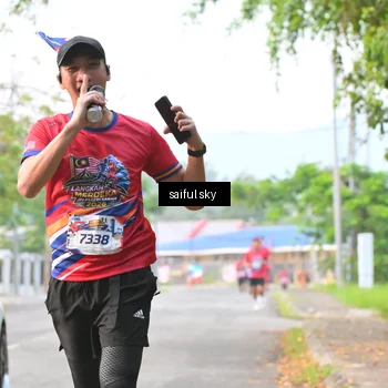 Runner Photo 5943021
