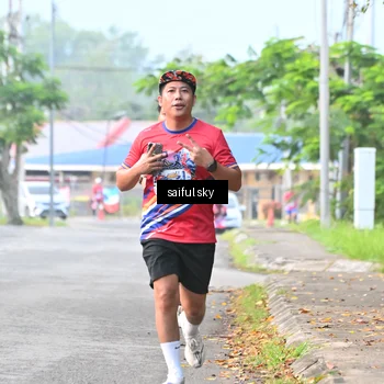 Runner Photo 5943024