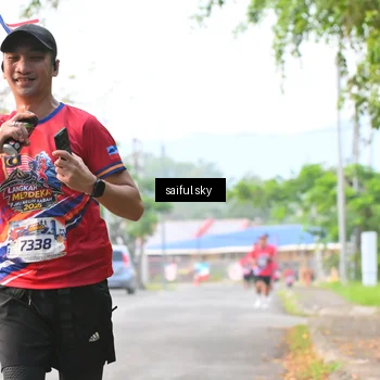 Runner Photo 5943025
