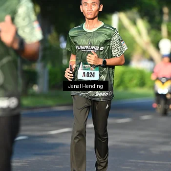 Runner Photo 5943028