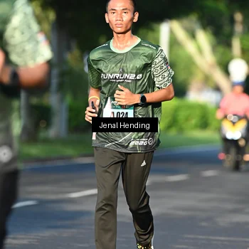 Runner Photo 5943033