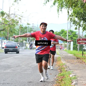 Runner Photo 5943040