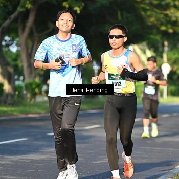 Runner Photo 5943073