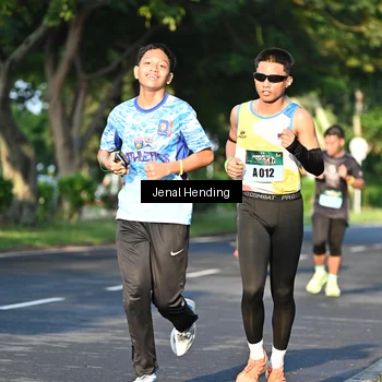 Runner Photo 5943074