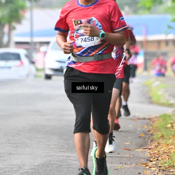 Runner Photo 5943075