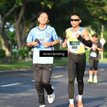 Runner Photo 5943076