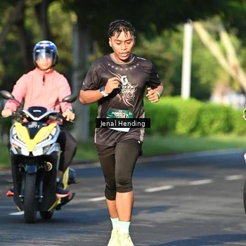 Runner Photo 5943084