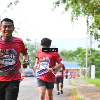 Runner Photo 5943087