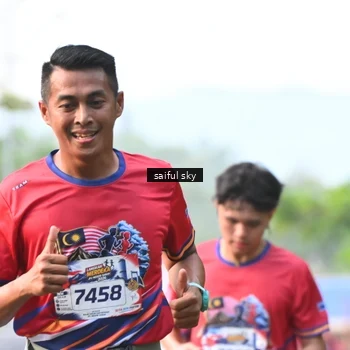 Runner Photo 5943091
