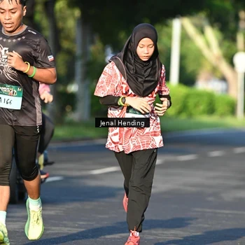 Runner Photo 5943097