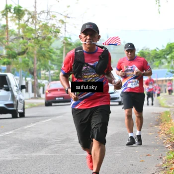 Runner Photo 5943112